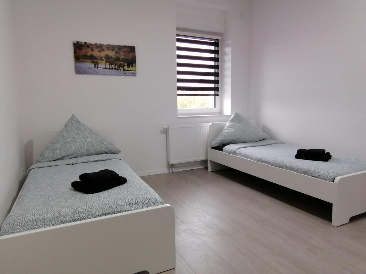 Estrella24 Living Rooms Singapur 헤르네 외부 사진